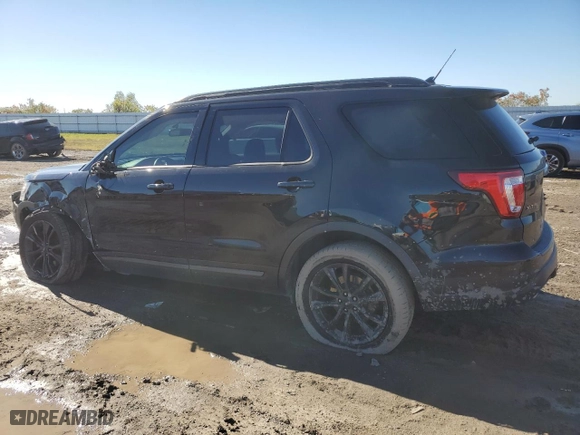 2019 Ford Explorer XLT with VIN 1FM5K7D87KGA07493, listed as a Copart auction lot 84317014 with 93,304 mi miles and Salvage Title. Bid and sale history available at carsss.com. Image 2.