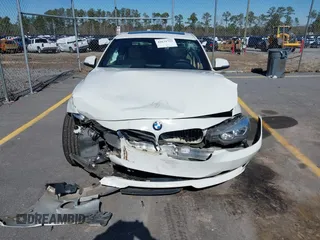 2014 BMW 3 Series 320i with VIN WBA3B1C50EK135458, listed as a IAAI auction lot 41631722 with 1 mi miles. Bid and sale history available at carsss.com. Image 12.