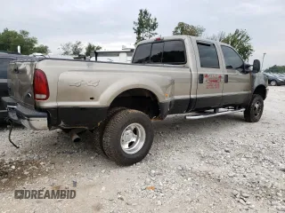 2003 Ford F-350 XL with VIN 1FTWW33F03EA17219, listed as a Copart auction lot 67995664 with Not Provided miles and Salvage Title. Bid and sale history available at DreamBid. Image 3.