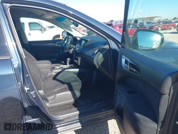 2015 Nissan Pathfinder Platinum with VIN 5N1AR2MN2FC658434, listed as a IAAI auction lot 41397102 with 162,500 mi miles and . Bid and sale history available at DreamBid. Image 5.