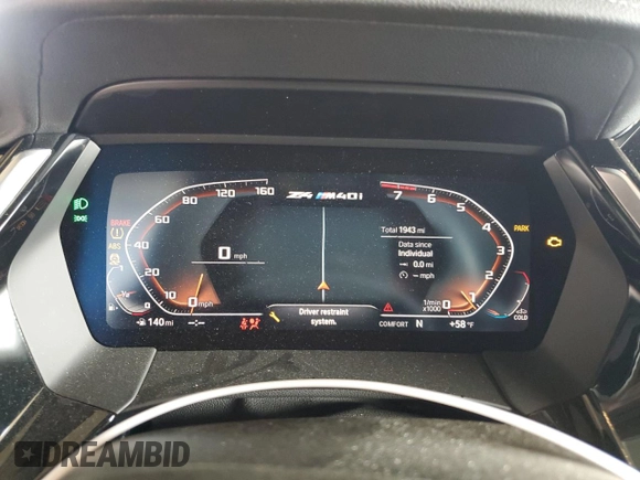 2025 BMW Z4 sDriveM40i with VIN WBAHF9C05SWY43531, listed as a Copart auction lot 46370325 with 1,943 mi miles and Salvage Title. Bid and sale history available at carsss.com. Image 9.