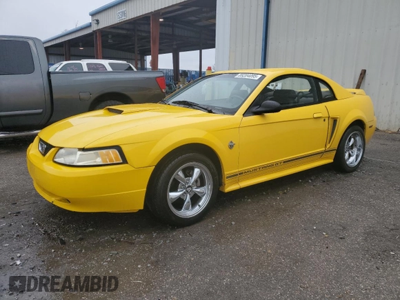 1999 Ford Mustang GT with VIN 1FAFP42X8XF165671, listed as a Copart auction lot 89204095 with 88,177 mi miles and Non Repairable. Bid and sale history available at carsss.com. Image 1.