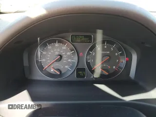 2008 Volvo C30 Version 1.0 z VIN YV1MK672382080958, wystawiony jako Copart lot #73855914 z przebiegiem 49 570 mil mil oraz Nie do naprawy. Historia ofert i sprzedaży dostępna na DreamBid. Obrazek 9.