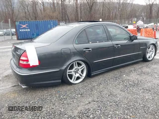 2003 Mercedes-Benz E-Class 5.5L AMG with VIN WDBUF76JX3A267197, listed as a IAAI auction lot 41485778 with 89,310 mi miles. Bid and sale history available at carsss.com. Image 4.