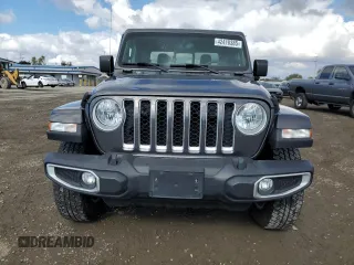 2022 Jeep Gladiator Overland with VIN 1C6HJTFG2NL154325, listed as a Copart auction lot 42418385 with 32,439 mi miles and Salvage title. Bid and sale history available at DreamBid. Image 5.