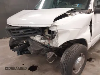 2005 Ford Econoline Cargo with VIN 1FTSS34L95HB33843, listed as a IAAI auction lot 42200399 with 355,458 mi miles and . Bid and sale history available at DreamBid. Image 6.