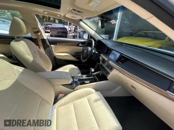 2017 Kia Cadenza Technology z VIN KNALC4J1XH5063296, wystawiony jako Copart lot #62104505 z przebiegiem 84 447 mil mil oraz Szkoda całkowita • Salvage title. Historia ofert i sprzedaży dostępna na DreamBid. Obrazek 5.
