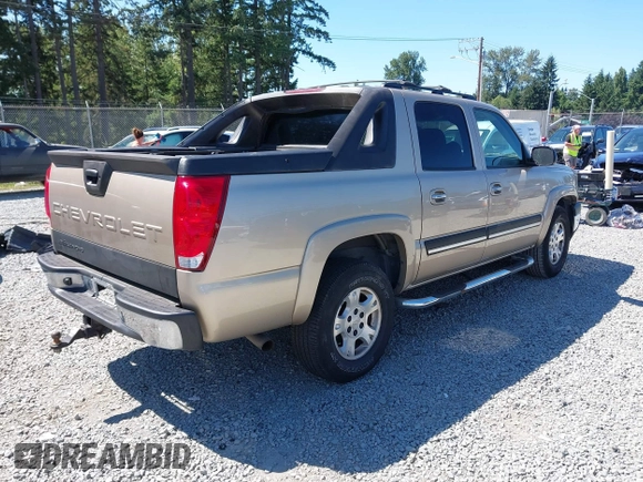 2006 Chevrolet Avalanche Z66 z VIN 3GNEC12Z76G120243, wystawiony jako IAAI lot #42643822 z przebiegiem 133 291 mil mil oraz . Historia ofert i sprzedaży dostępna na DreamBid. Obrazek 4.