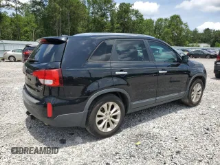 2014 Kia Sorento EX with VIN 5XYKU4A78EG483092, listed as a Copart auction lot 60978335 with 151,327 mi miles and Clean title. Bid and sale history available at DreamBid. Image 3.