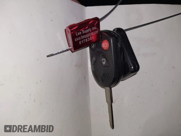 2014 Ford Escape SE с VIN 1FMCU9GX4EUD74843, выставлен на аукционе IAAI как лот 41484187 с пробегом 104 326 миль миль и . История ставок и продаж доступна на DreamBid. Изображение 11.