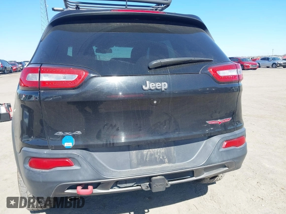 2015 Jeep Cherokee Trailhawk with VIN 1C4PJMBS5FW577470, listed as a IAAI auction lot 41565837 with 191,105 mi miles. Bid and sale history available at carsss.com. Image 16.