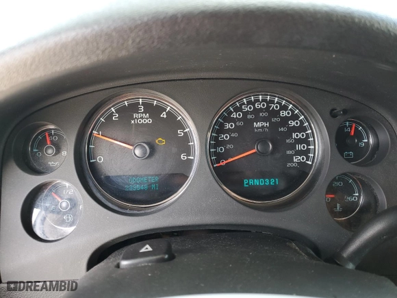 2008 Chevrolet Avalanche LT w/2LT with VIN 3GNFK12388G231437, listed as a Copart auction lot 45036785 with 233,548 mi miles and Salvage Title. Bid and sale history available at carsss.com. Image 9.
