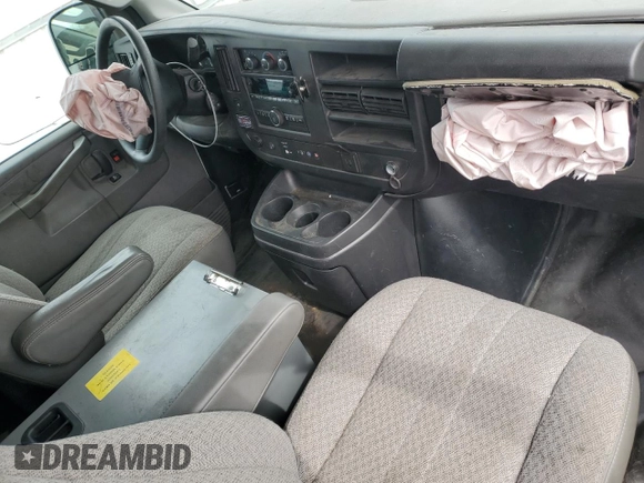 2019 Chevrolet Express Cargo with VIN 1GCWGAFP7K1185578, listed as a Copart auction lot 50901655 with 104,755 mi miles and Salvage title. Bid and sale history available at DreamBid. Image 8.