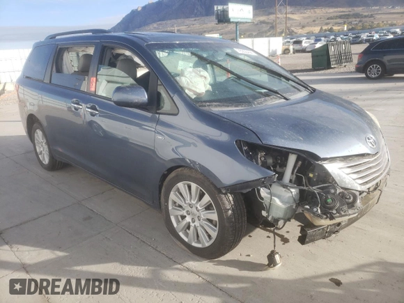 2017 Toyota Sienna XLE with VIN 5TDDZ3DC9HS184439, listed as a Copart auction lot 78056444 with Not provided miles and Salvage title. Bid and sale history available at DreamBid. Image 4.