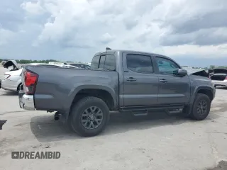 2022 Toyota Tacoma SR with VIN 3TYAX5GN9NT038043, listed as a Copart auction lot 55555025 with 31,648 mi miles and Salvage title. Bid and sale history available at DreamBid. Image 3.