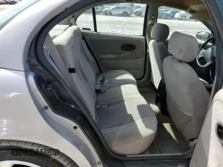 2000 Saturn SL z VIN 1G8ZK5276YZ224500, wystawiony jako Copart lot #45083945 z przebiegiem 130 766 mil mil oraz Szkoda całkowita • Salvage title. Historia ofert i sprzedaży dostępna na DreamBid. Obrazek 10.