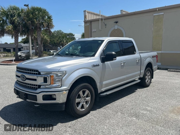 2018 Ford F-150 XL with VIN 1FTEW1E54JFE20941, listed as a Copart auction lot 55782305 with 201,769 mi miles and Clean Title. Bid and sale history available at carsss.com. Image 2.