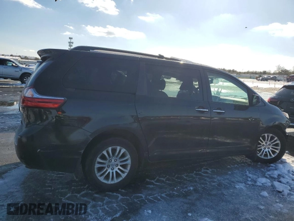 2017 Toyota Sienna XLE Auto Access Seat with VIN 5TDYZ3DC7HS867483, listed as a Copart auction lot 43796085 with 79,255 mi miles and Non Repairable. Bid and sale history available at DreamBid. Image 3.