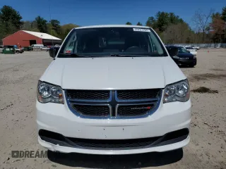 2019 Dodge Grand Caravan SE with VIN 2C4RDGBG9KR805034, listed as a Copart auction lot 55257705 with 179,384 mi miles and Clean Title. Bid and sale history available at DreamBid. Image 5.