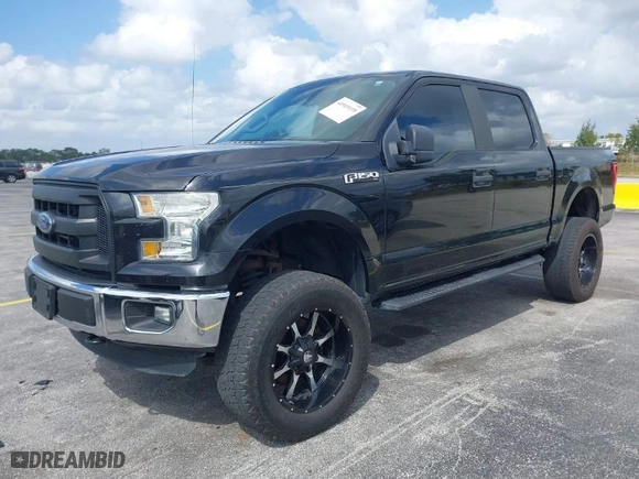 2015 Ford F-150 XLT with VIN 1FTEW1EF0FFA02246, listed as a IAAI auction lot 41919119 with 111,629 mi miles. Bid and sale history available at carsss.com. Image 2.