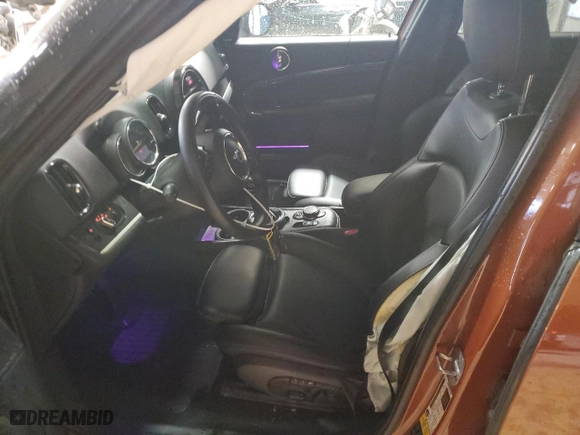 2017 MINI Countryman Cooper S with VIN WMZYT5C37H3D80626, listed as a Copart auction lot 86635584 with 118,029 mi miles and Clean Title. Bid and sale history available at carsss.com. Image 7.