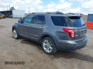 2014 Ford Explorer XLT z VIN 1FM5K7D86EGA01396, wystawiony jako IAAI lot #42123769 z przebiegiem 159 559 mil mil oraz . Historia ofert i sprzedaży dostępna na DreamBid. Obrazek 3.