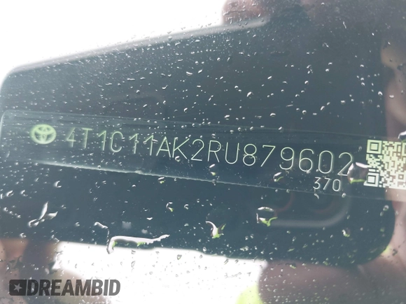 2024 Toyota Camry LE z VIN 4T1C11AK2RU879602, wystawiony jako IAAI lot #42162353 z przebiegiem 6 185 mil mil oraz . Historia ofert i sprzedaży dostępna na DreamBid. Obrazek 9.