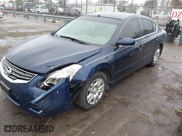 2012 Nissan Altima 2.5 S with VIN 1N4AL2AP4CN457152, listed as a IAAI auction lot 41196134 with 134,414 mi miles. Bid and sale history available at carsss.com. Image 17.