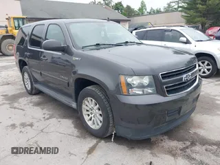 2010 Chevrolet Tahoe with VIN 1GNUKDDJ6AR266391, listed as a IAAI auction lot 42534027 with 229,899 mi miles and . Bid and sale history available at DreamBid. Image 1.