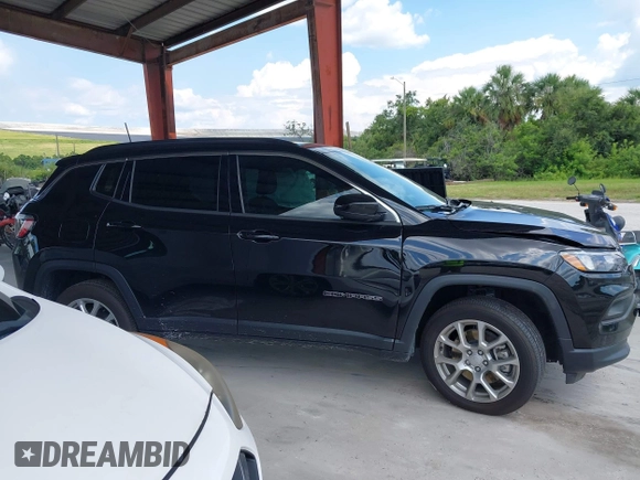 2024 Jeep Compass Latitude Lux с VIN 3C4NJDFN5RT104769, выставлен на аукционе IAAI как лот 42585680 с пробегом 7 162 миль миль и . История ставок и продаж доступна на DreamBid. Изображение 12.