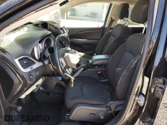 2019 Dodge Journey SE z VIN 3C4PDCBB5KT861344, wystawiony jako Copart lot #59275015 z przebiegiem Nie podano mil oraz Szkoda całkowita • Salvage title. Historia ofert i sprzedaży dostępna na DreamBid. Obrazek 7.