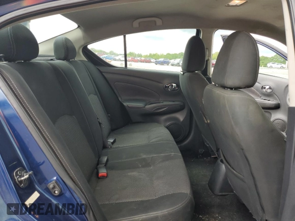 2019 Nissan Versa SV z VIN 3N1CN7AP8KL864080, wystawiony jako Copart lot #55659895 z przebiegiem 107 552 mil mil oraz Szkoda całkowita • Salvage title. Historia ofert i sprzedaży dostępna na DreamBid. Obrazek 10.
