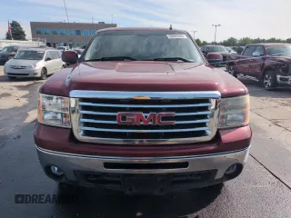 2013 GMC Sierra 1500 SLT z VIN 1GTR2WE70DZ280479, wystawiony jako Copart lot #58602555 z przebiegiem 140 849 mil mil oraz Szkoda całkowita • Salvage title. Historia ofert i sprzedaży dostępna na DreamBid. Obrazek 5.