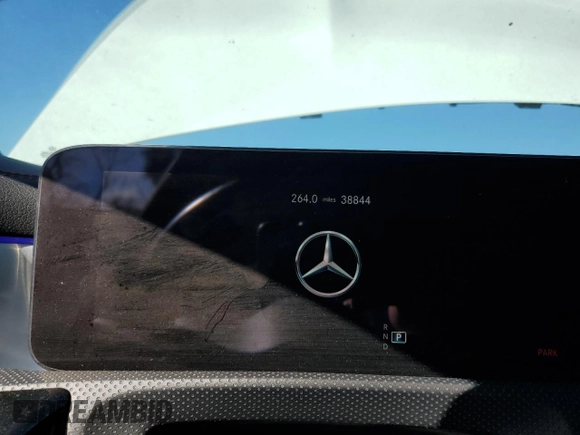2022 Mercedes-Benz CLA 35 AMG with VIN W1K5J5BB4NN305791, listed as a Copart auction lot 88765115 with 38,844 mi miles and Salvage Title. Bid and sale history available at DreamBid. Image 9.