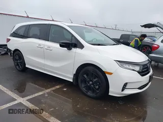 2023 Honda Odyssey Sport z VIN 5FNRL6H72PB006834, wystawiony jako IAAI lot #41359338 z przebiegiem 23 583 mil mil oraz . Historia ofert i sprzedaży dostępna na DreamBid. Obrazek 1.