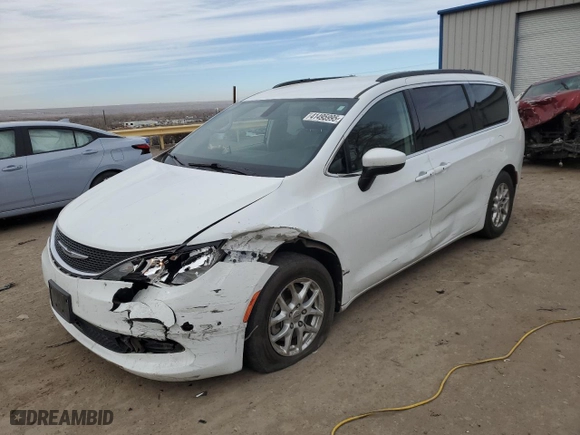 2021 Chrysler Voyager LXI with VIN 2C4RC1DG8MR533754, listed as a Copart auction lot 41495995 with 151,707 mi miles and Salvage Title. Bid and sale history available at carsss.com. Image 1.