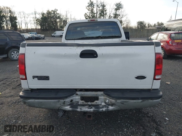 1999 Ford F-250 XL with VIN 1FTNX20F5XEC00435, listed as a IAAI auction lot 41137317 with 346,348 mi miles and . Bid and sale history available at DreamBid. Image 16.