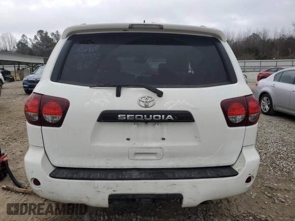 2018 Toyota Sequoia SR5 with VIN 5TDZY5G14JS071471, listed as a Copart auction lot 44165055 with 121,063 mi miles and Salvage Title. Bid and sale history available at carsss.com. Image 6.