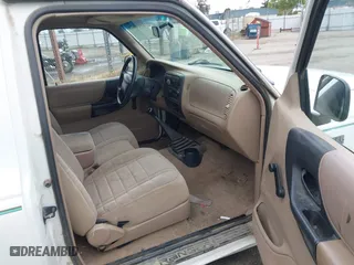 1997 Ford Ranger Splash with VIN 1FTCR14U2VPB53919, listed as a IAAI auction lot 41938679 with 255,738 mi miles. Bid and sale history available at carsss.com. Image 5.