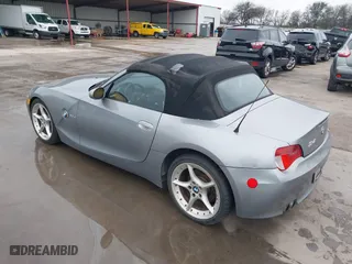 2006 BMW Z4 3.0si with VIN 4USBU53546LX01739, listed as a IAAI auction lot 41531608 with 79,376 mi miles. Bid and sale history available at carsss.com. Image 3.