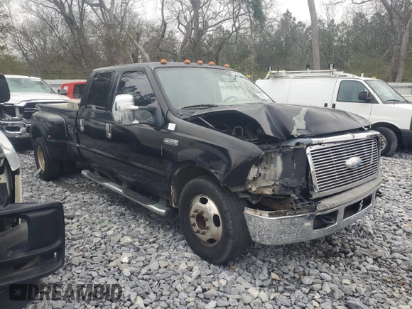 2005 Ford F-350 XL с VIN 1FTWW32P25EA98589, выставлен на аукционе Copart как лот 46894705 с пробегом 256 232 миль миль и Списание • Salvage title. История ставок и продаж доступна на DreamBid. Изображение 4.