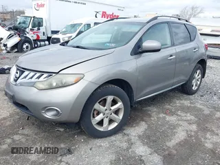 2009 Nissan Murano S with VIN JN8AZ18W39W112928, listed as a IAAI auction lot 41880439 with 151,948 mi miles and . Bid and sale history available at carsss.com. Image 2.