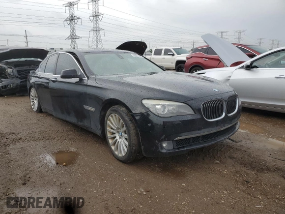 2010 BMW 7 Series 750Li z VIN WBAKB8C57ACY63934, wystawiony jako Copart lot #58851285 z przebiegiem Nie podano mil oraz Czysty tytuł • Clean title. Historia ofert i sprzedaży dostępna na DreamBid. Obrazek 4.