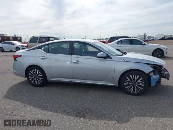 2023 Nissan Altima SV z VIN 1N4BL4DV4PN332376, wystawiony jako IAAI lot #42402867 z przebiegiem 51 763 mil mil oraz . Historia ofert i sprzedaży dostępna na DreamBid. Obrazek 14.