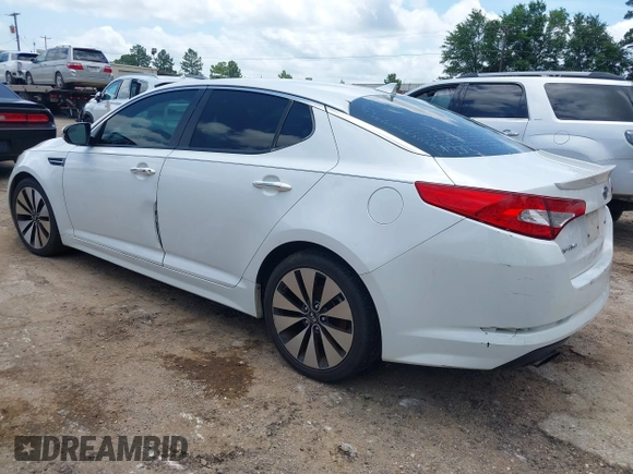 2012 Kia Optima SX z VIN 5XXGR4A68CG002791, wystawiony jako IAAI lot #42531924 z przebiegiem 180 153 mil mil oraz . Historia ofert i sprzedaży dostępna na DreamBid. Obrazek 3.