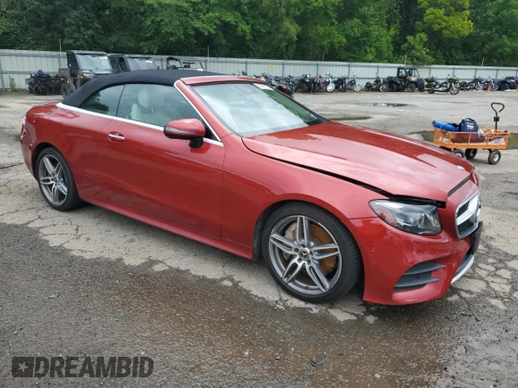 2018 Mercedes-Benz E 400 with VIN WDD1K6FB6JF062324, listed as a Copart auction lot 58595125 with 47,570 mi miles and Salvage title. Bid and sale history available at DreamBid. Image 4.