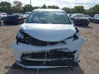 2023 Toyota Sienna XLE z VIN 5TDJRKEC7PS163115, wystawiony jako IAAI lot #42097393 z przebiegiem 63 514 mil mil oraz . Historia ofert i sprzedaży dostępna na DreamBid. Obrazek 6.