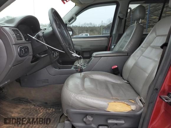2004 Ford Explorer XLT z VIN 1FMZU63K34UB63991, wystawiony jako Copart lot #88863285 z przebiegiem 322 030 mil mil oraz Nie do naprawy • Non repairable. Historia ofert i sprzedaży dostępna na DreamBid. Obrazek 7.