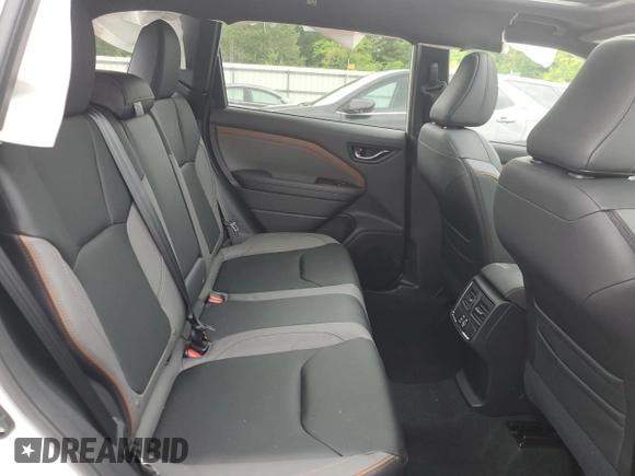 2025 Subaru Forester с VIN JF2SLDFC4SH520846, выставлен на аукционе Copart как лот 56168425 с пробегом 1 075 миль миль и Списание • Salvage title. История ставок и продаж доступна на DreamBid. Изображение 11.