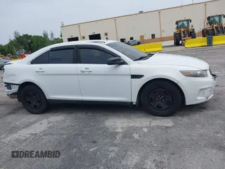2015 Ford Police Interceptor с VIN 1FAHP2MK7FG106859, выставлен на аукционе IAAI как лот 42427795 с пробегом 177 300 миль миль и . История ставок и продаж доступна на DreamBid. Изображение 13.